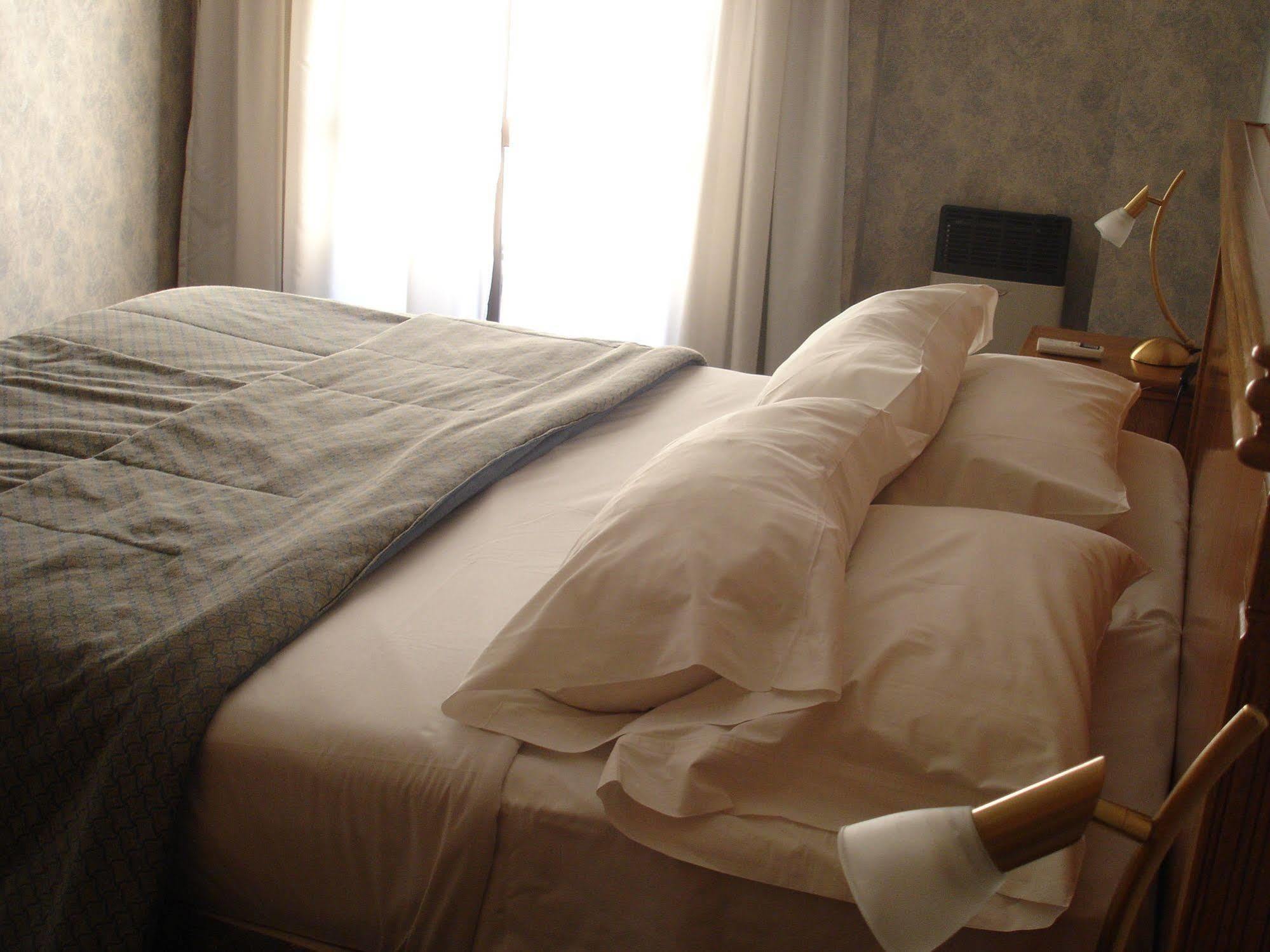 Altezza Apart Suites Mendoza Ngoại thất bức ảnh