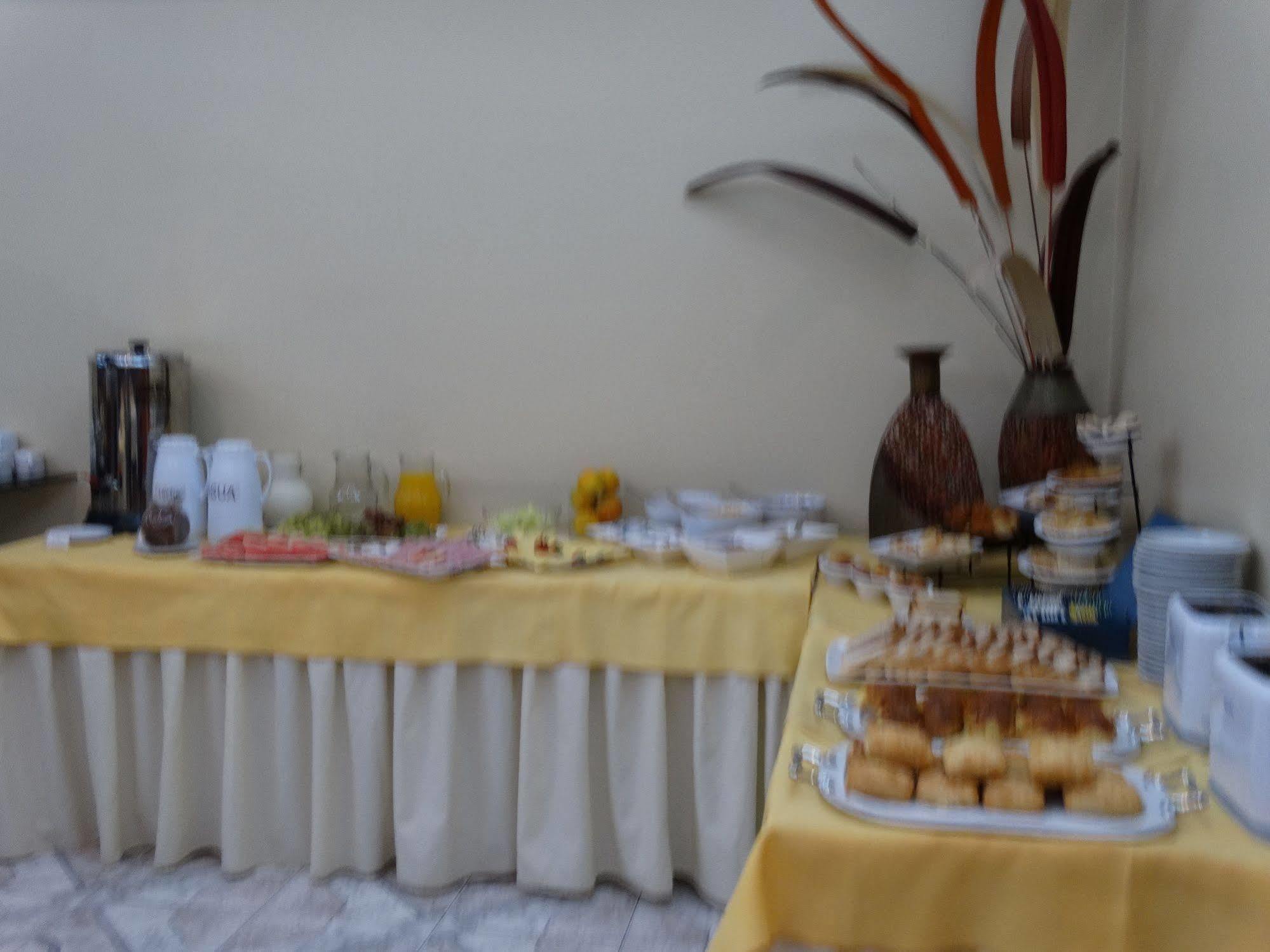 Altezza Apart Suites Mendoza Ngoại thất bức ảnh